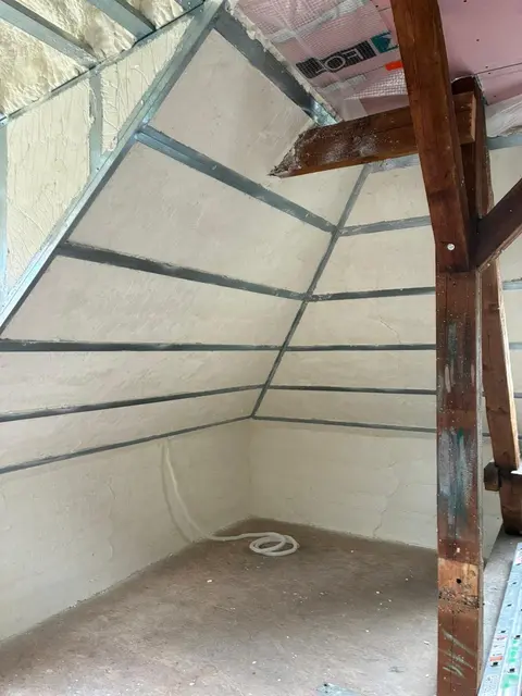 Zateplení podkroví mezi krokvemi